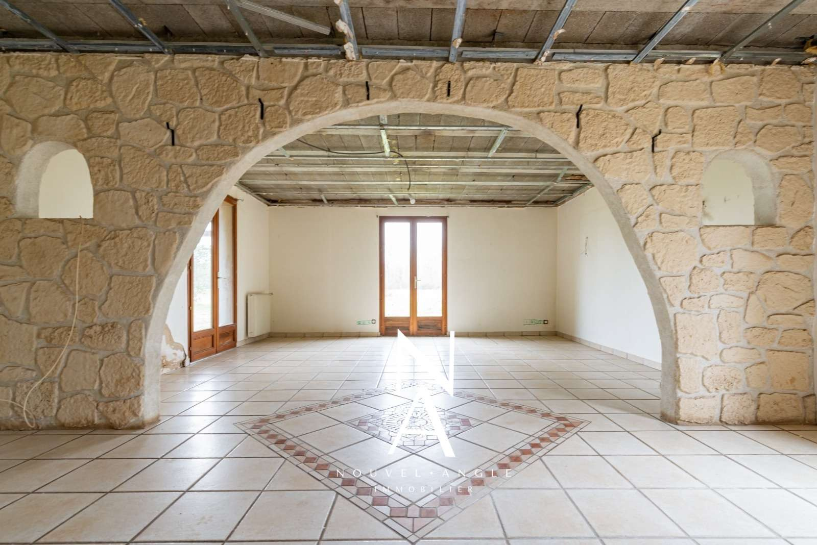 Vente MAISON À RÉNOVER CLUX VILLENEUVE 7 PIÈCES 135 M²